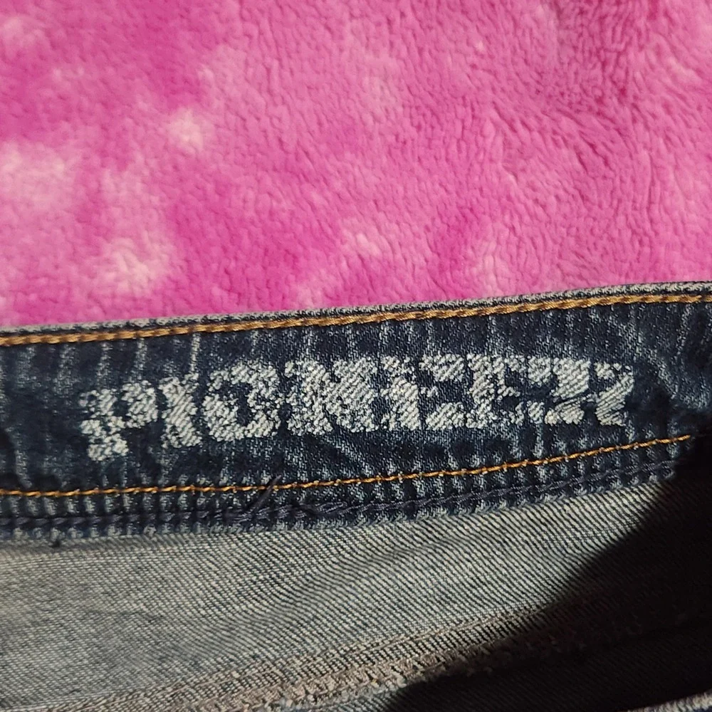 Silver Jeans these silver